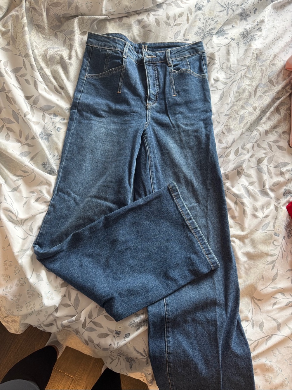 High-Rise Wide Leg Women's Jeans in Dark Blue